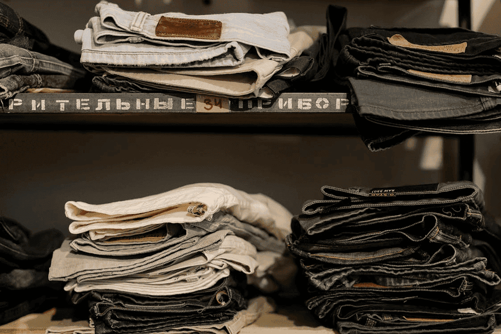 renting clothing online