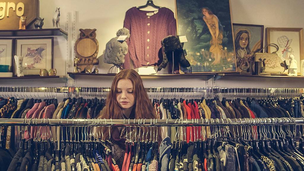 where to sell used clothes