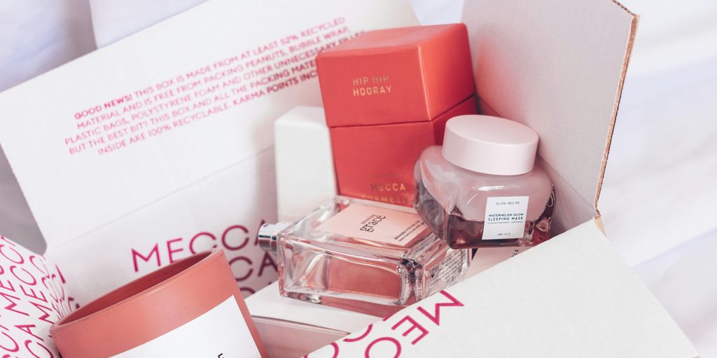 Mecca cosmetic set
