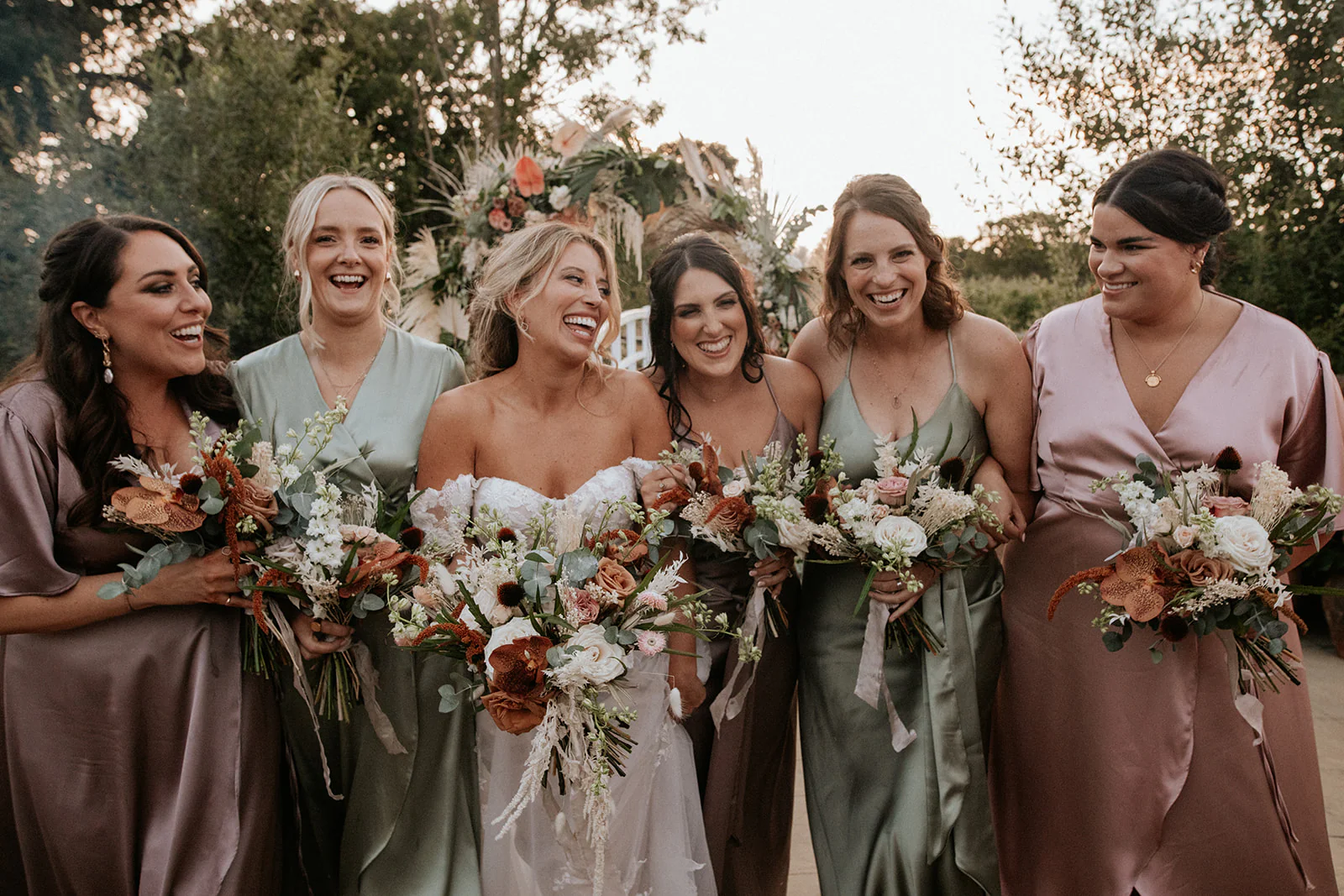Eco-Chic: Your Guide to Sustainable Wedding Dresses